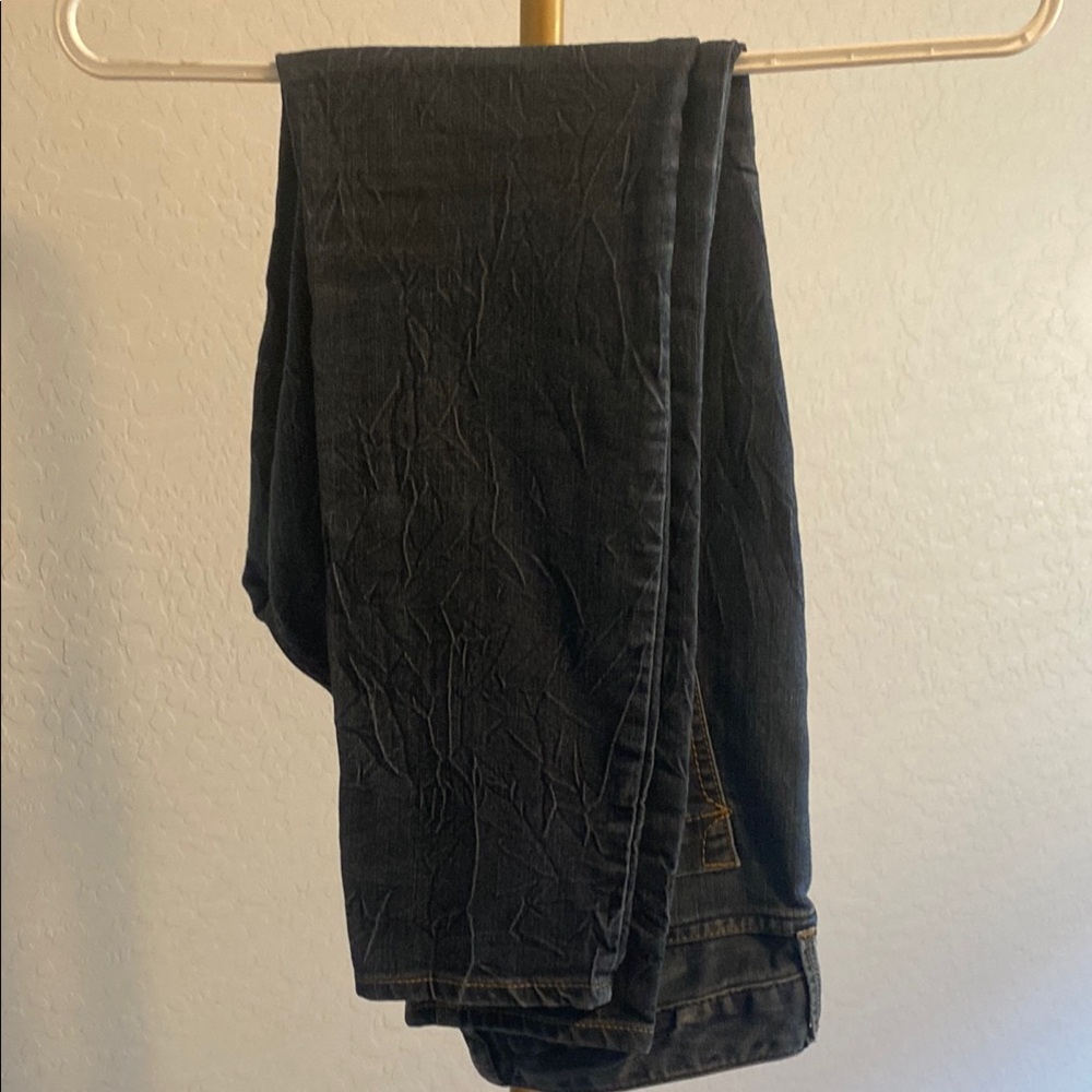 Express Black Jeans Sleek and Versatile